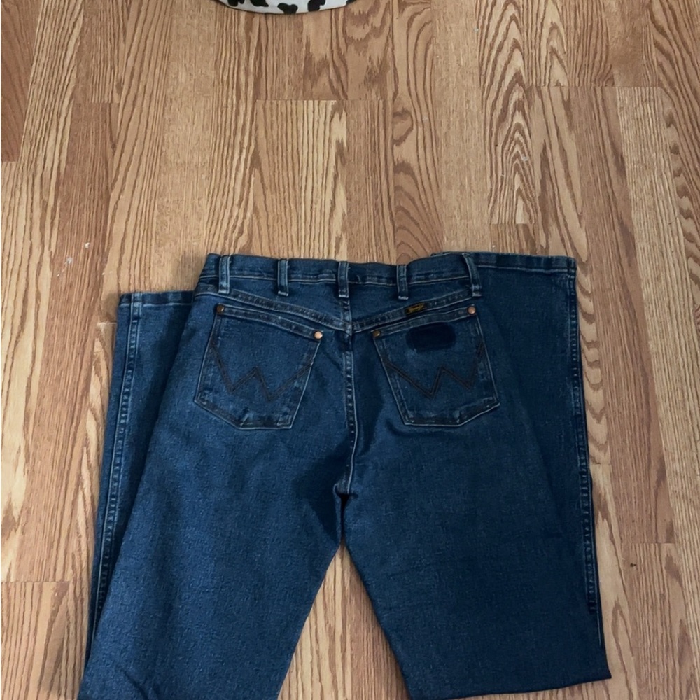 Wrangler Blue Relaxed Fit Jeans